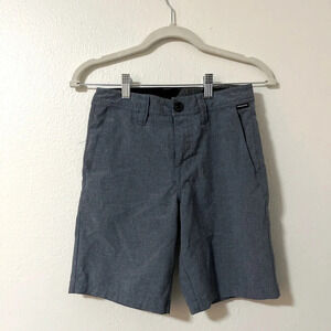 Volcom men’s/boys board shorts. Men’s size 25 like new condition.